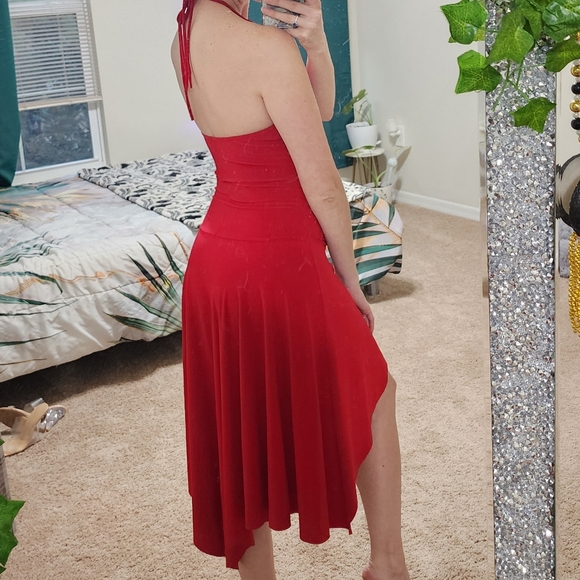 Red salsa dress - Picture 4 of 6